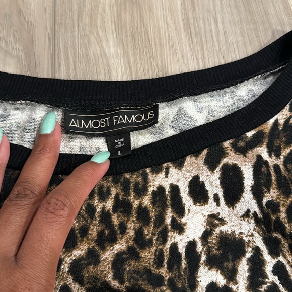 Leopard print sweater - Picture 4 of 4